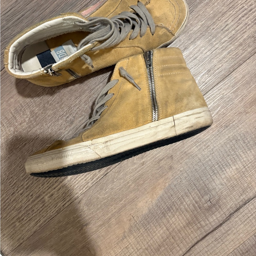 Golden Goose Beige High-Top Sneakers - Picture 3 of 4
